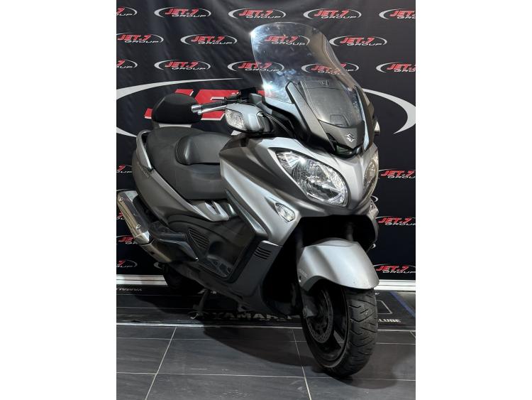 SUZUKI BURGMAN 650