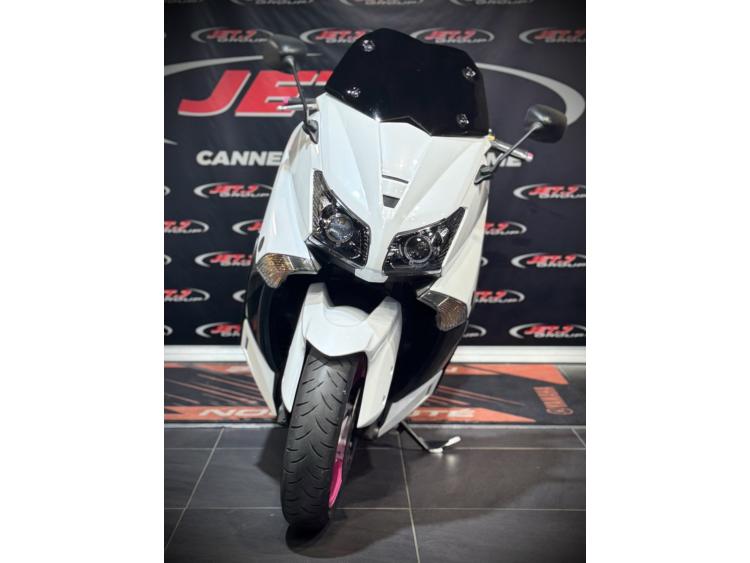 YAMAHA XP T-MAX 530